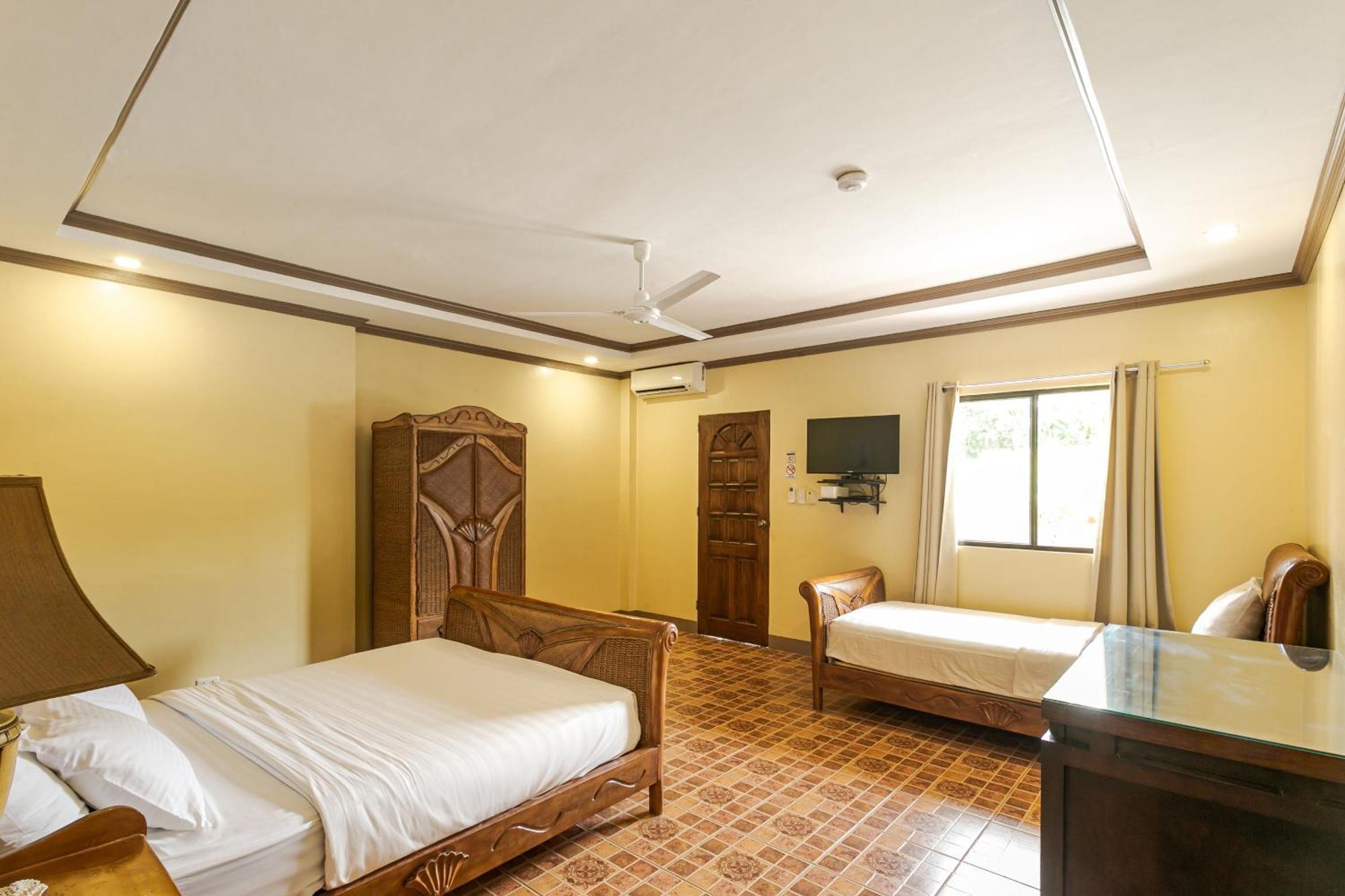 Turtle Bay Dive Resort Moalboal Εξωτερικό φωτογραφία
